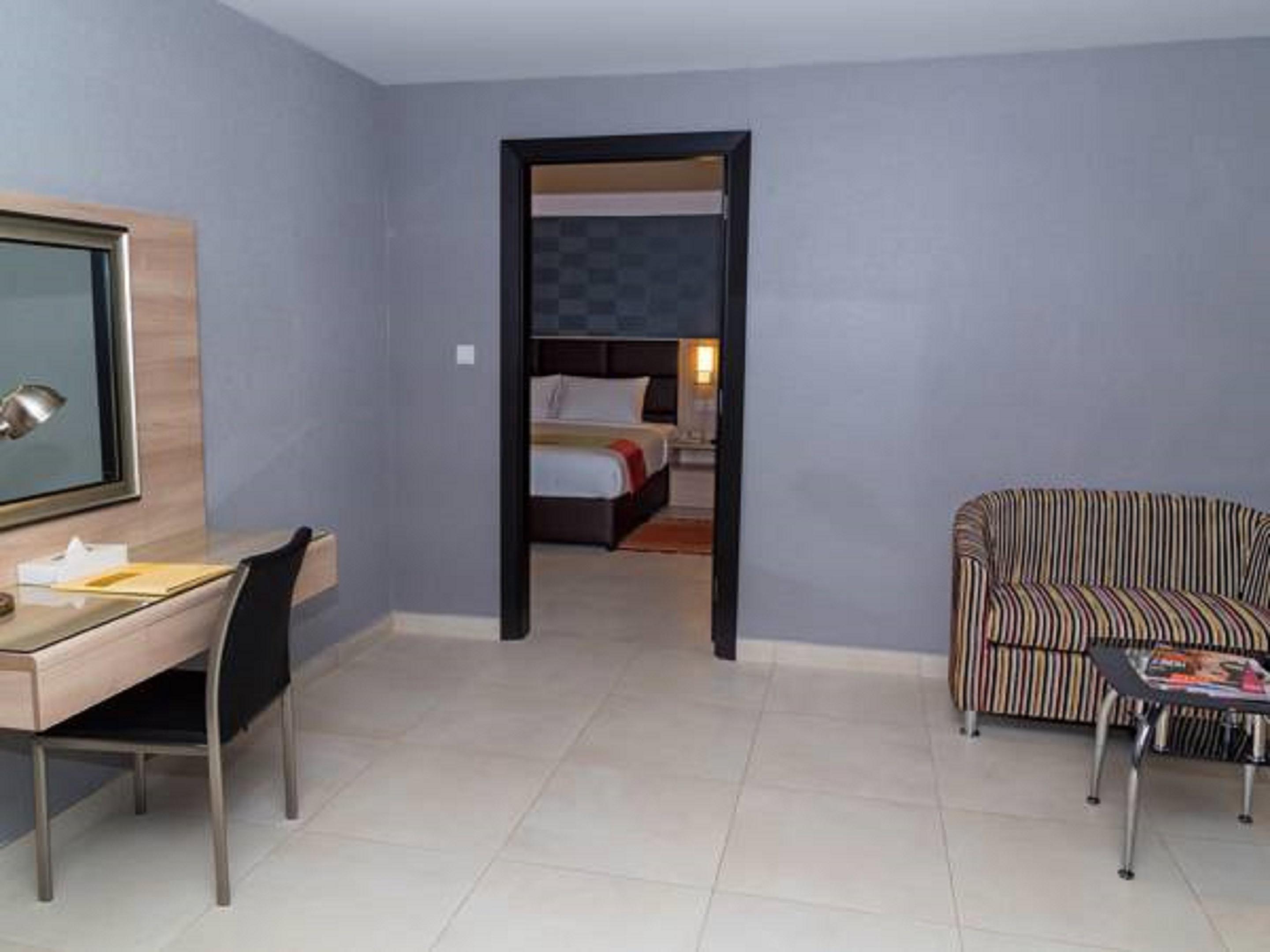 Florida Square Hotel Dubai Exterior foto